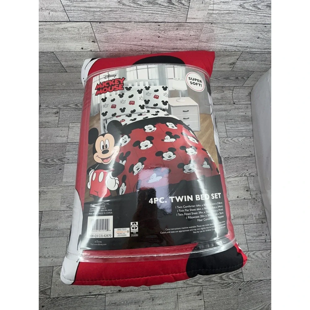 Disney Mickey‎ Mouse 4 Pc Twin Bed Set Comforter Sheets Red Black Cute Faces NEW